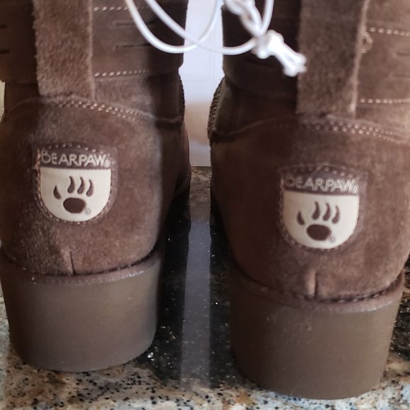 Bearpaw winter Boots - Picture 2 of 10